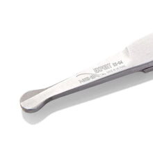 Load image into Gallery viewer, Nghia Professional Nose Hair scissors ES-04