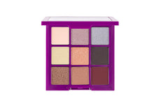 Load image into Gallery viewer, Colors of Galaxy eyeshadow Palette
